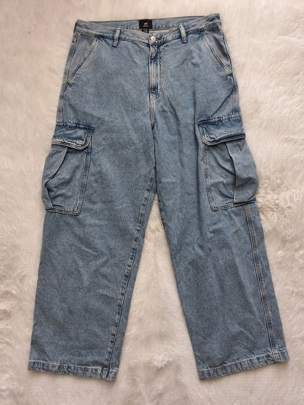 (34x32) H&M Light Denim Blue Baggy Fit Men’s Cargo Jeans